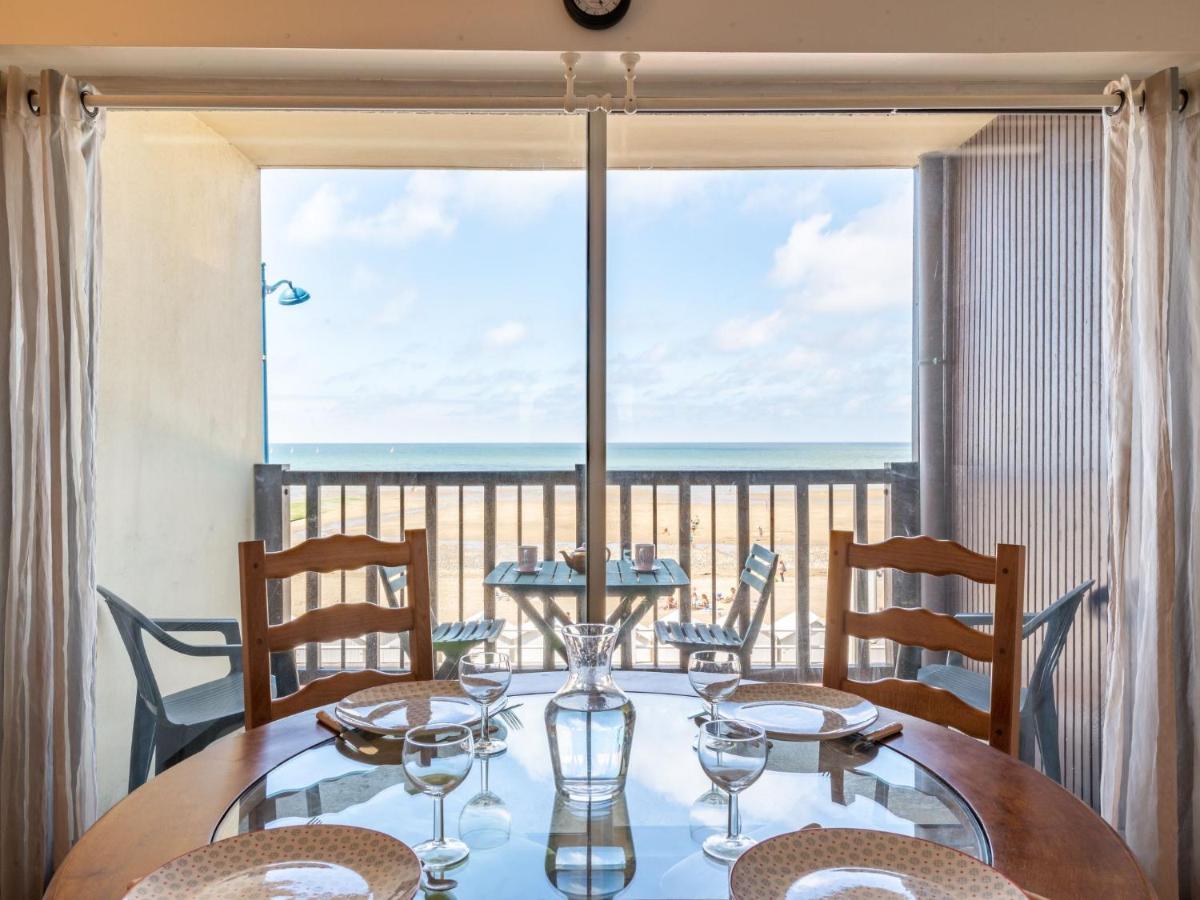 Apartment Brise De Mer Villers-sur-Mer Exterior photo